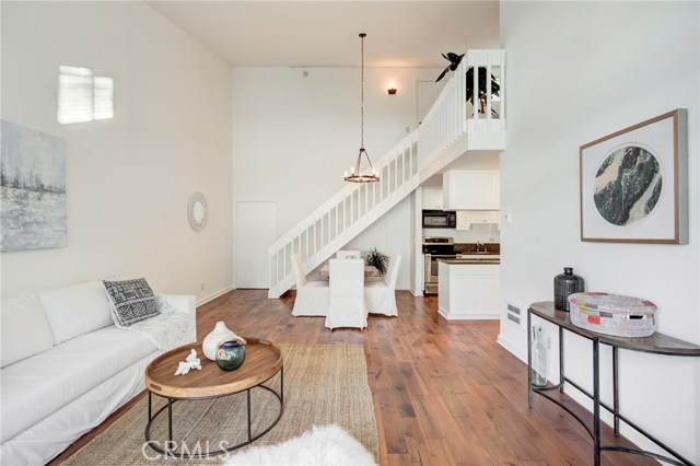 601 Prospect Avenue, Redondo Beach, California 90277, 2 Bedrooms Bedrooms, ,1 BathroomBathrooms,Residential,Sold,Prospect,SB18289971