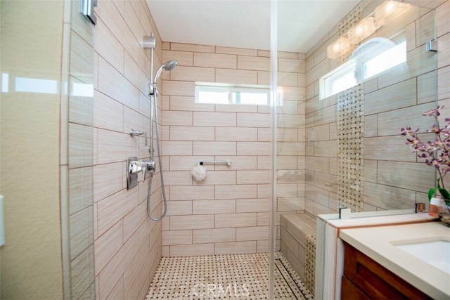 113 Guadalupe Avenue, Redondo Beach, California 90277, 4 Bedrooms Bedrooms, ,3 BathroomsBathrooms,Residential,Sold,Guadalupe,IG18073720