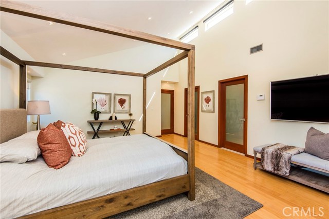 708 Garnet Street, Redondo Beach, California 90277, 3 Bedrooms Bedrooms, ,3 BathroomsBathrooms,Residential,Sold,Garnet,SB18229298