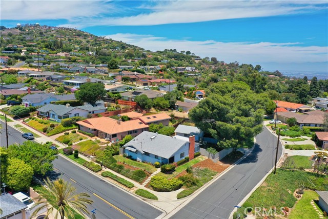 2704 Vista Mesa Drive, Rancho Palos Verdes, California 90275, 4 Bedrooms Bedrooms, ,2 BathroomsBathrooms,Residential,Sold,Vista Mesa,PV21098767