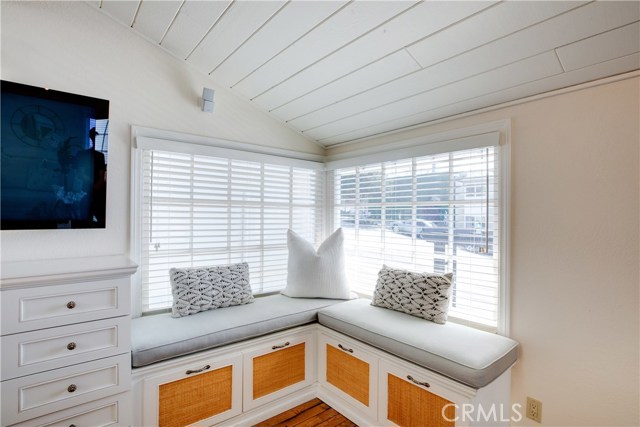 225 15th Street, Manhattan Beach, California 90266, 4 Bedrooms Bedrooms, ,1 BathroomBathrooms,Residential,Sold,15th,SB20180617