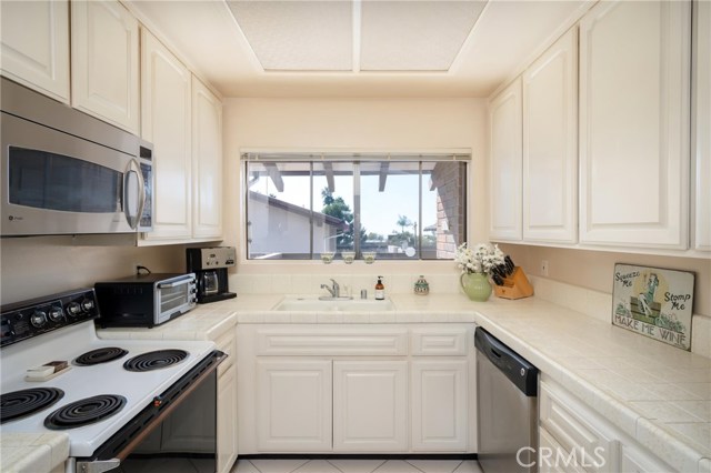 2322 Palos Verdes Drive, Palos Verdes Estates, California 90274, 2 Bedrooms Bedrooms, ,2 BathroomsBathrooms,Residential,Sold,Palos Verdes,SB20214113