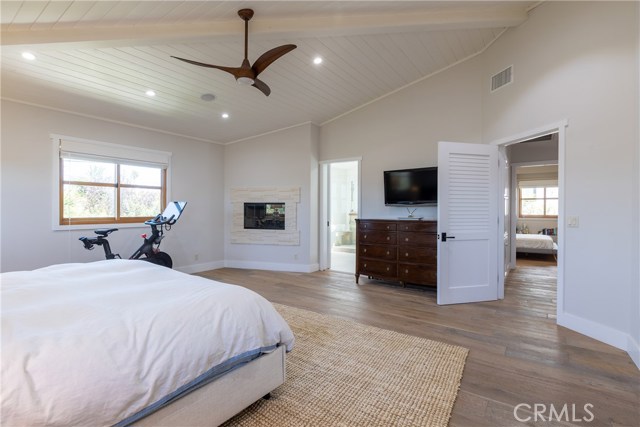 1631 19th Street, Manhattan Beach, California 90266, 5 Bedrooms Bedrooms, ,4 BathroomsBathrooms,Residential,Sold,19th,SB20082155