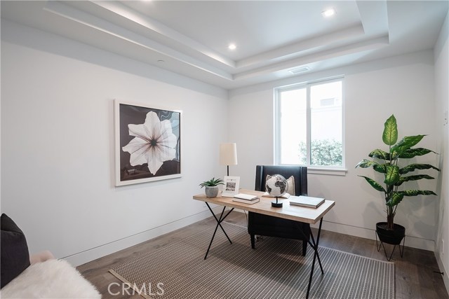 705 Crest Drive, Manhattan Beach, California 90266, 5 Bedrooms Bedrooms, ,2 BathroomsBathrooms,Residential,Sold,Crest,SB20098855