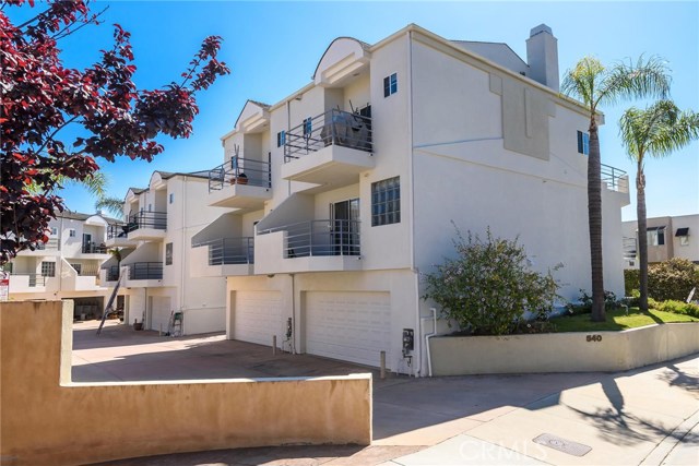 540 1st Street, Hermosa Beach, California 90254, 3 Bedrooms Bedrooms, ,2 BathroomsBathrooms,Residential,Sold,1st,SB19125949