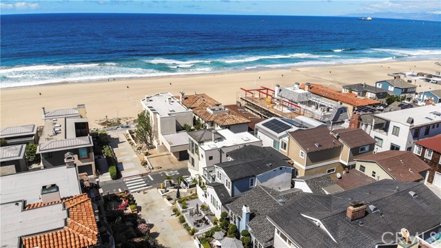 113 19th Street, Manhattan Beach, California 90266, 3 Bedrooms Bedrooms, ,2 BathroomsBathrooms,Residential,Sold,19th,SB20062018
