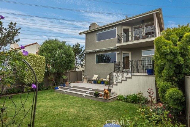 831 Maria Avenue, Redondo Beach, California 90277, 3 Bedrooms Bedrooms, ,3 BathroomsBathrooms,Residential,Sold,Maria,SB17115369