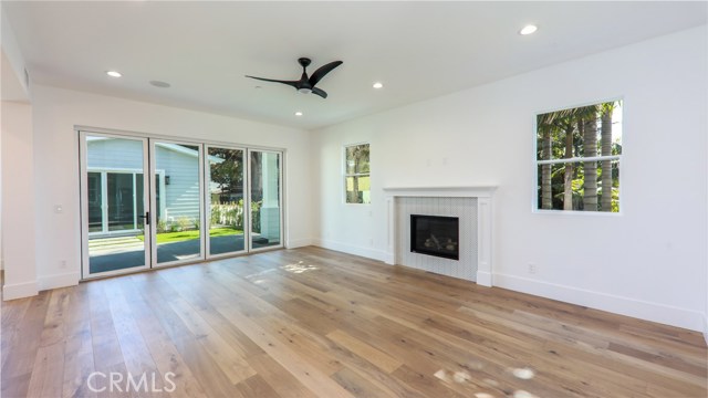 1018 Avenue A, Redondo Beach, California 90277, 6 Bedrooms Bedrooms, ,6 BathroomsBathrooms,Residential,Sold,Avenue A,PV20118056