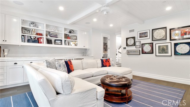 549 3rd Street, Manhattan Beach, California 90266, 5 Bedrooms Bedrooms, ,5 BathroomsBathrooms,Residential,Sold,3rd,SB21052350