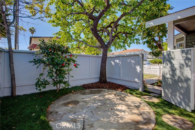 1933 Voorhees Avenue, Redondo Beach, California 90278, ,Residential Income,Sold,Voorhees,SB20047937