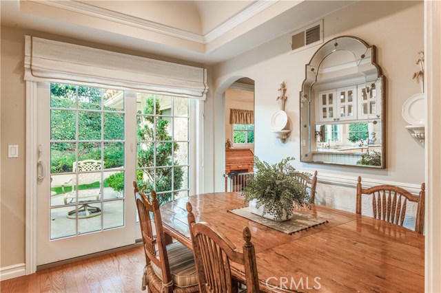 30 Country Lane, Rolling Hills Estates, California 90274, 4 Bedrooms Bedrooms, ,3 BathroomsBathrooms,Residential,Sold,Country,PV20008368