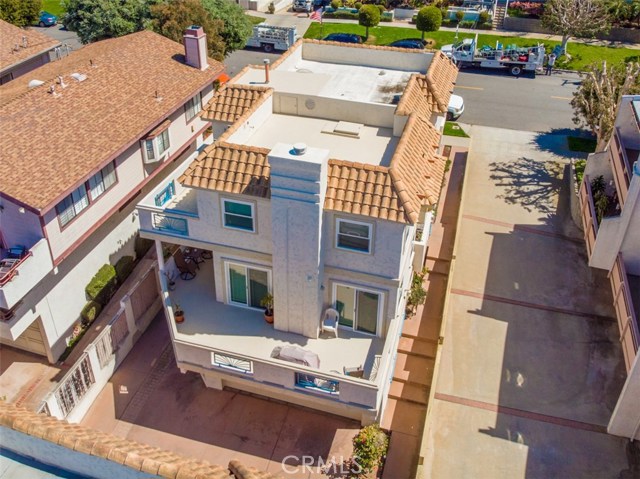 113 Guadalupe Avenue, Redondo Beach, California 90277, 4 Bedrooms Bedrooms, ,3 BathroomsBathrooms,Residential,Sold,Guadalupe,IG18073720