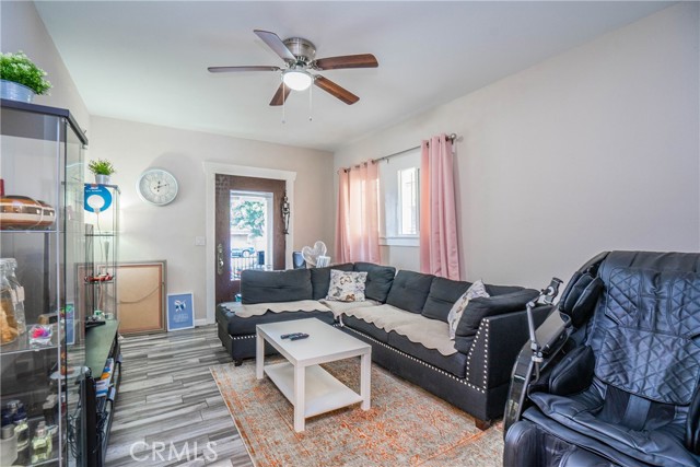  Income Home for Sale in Los Angeles, California