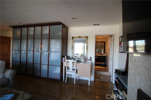 1623 RAYMOND AVENUE, Hermosa Beach, California 90254, 3 Bedrooms Bedrooms, ,2 BathroomsBathrooms,Residential,Sold,RAYMOND AVENUE,SB19254248