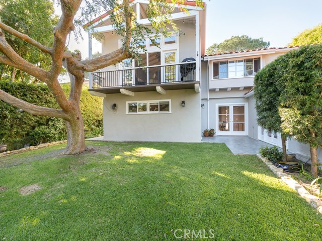 2112 Via Alamitos, Palos Verdes Estates, California 90274, 4 Bedrooms Bedrooms, ,3 BathroomsBathrooms,Residential,Sold,Via Alamitos,SB20110791