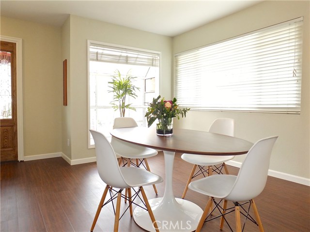 1104 Harkness Lane, Redondo Beach, California 90278, 3 Bedrooms Bedrooms, ,2 BathroomsBathrooms,Residential,Sold,Harkness,PW18238945