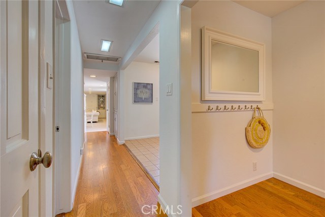 1010 Firmona Avenue, Redondo Beach, California 90278, 4 Bedrooms Bedrooms, ,2 BathroomsBathrooms,Residential,Sold,Firmona,SB19217581