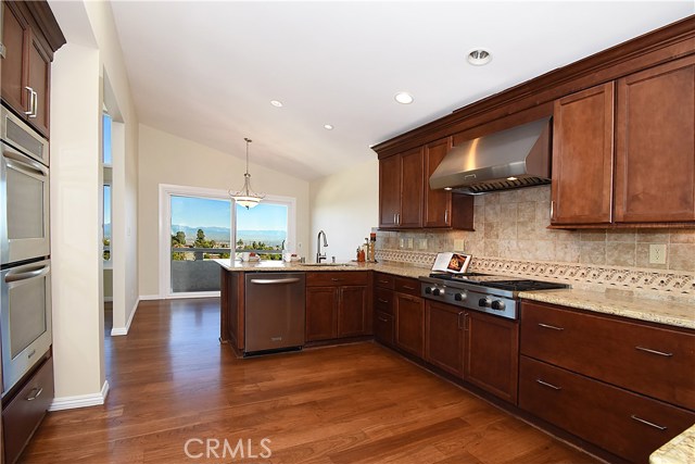 65 Hilltop Circle, Rancho Palos Verdes, California 90275, 2 Bedrooms Bedrooms, ,1 BathroomBathrooms,Residential,Sold,Hilltop Circle,PV20023853