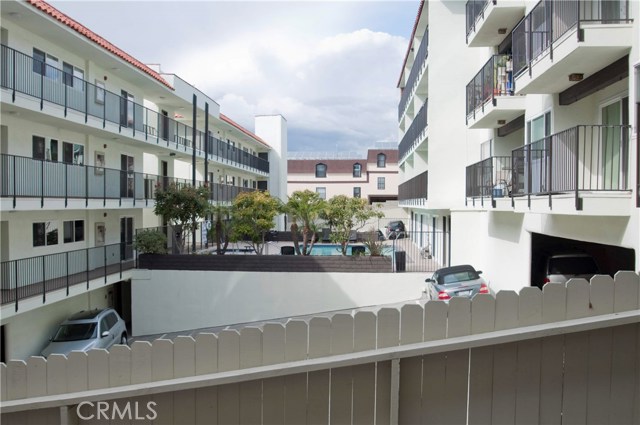 1600 Ardmore Avenue, Hermosa Beach, California 90254, 2 Bedrooms Bedrooms, ,1 BathroomBathrooms,Residential,Sold,Ardmore,SB19122275