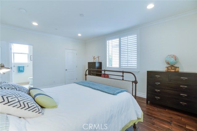 523 Lucia Avenue, Redondo Beach, California 90277, 4 Bedrooms Bedrooms, ,4 BathroomsBathrooms,Residential,Sold,Lucia,SB18107148