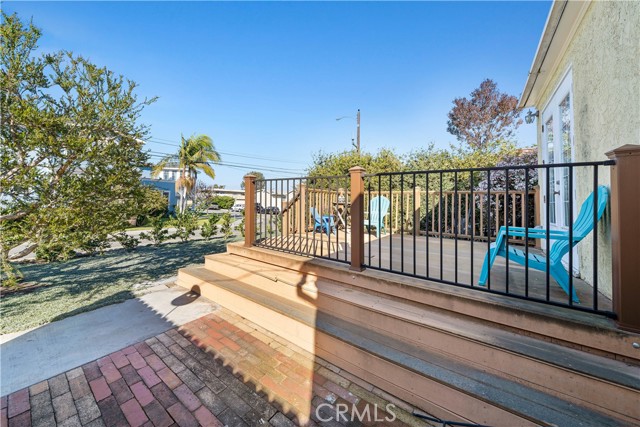 1912 Robinson Street, Redondo Beach, California 90278, 3 Bedrooms Bedrooms, ,1 BathroomBathrooms,Residential,Sold,Robinson,SB21045337