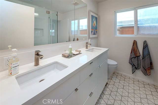 844 3rd Street, Hermosa Beach, California 90254, 3 Bedrooms Bedrooms, ,2 BathroomsBathrooms,Residential,Sold,3rd,SB20130317