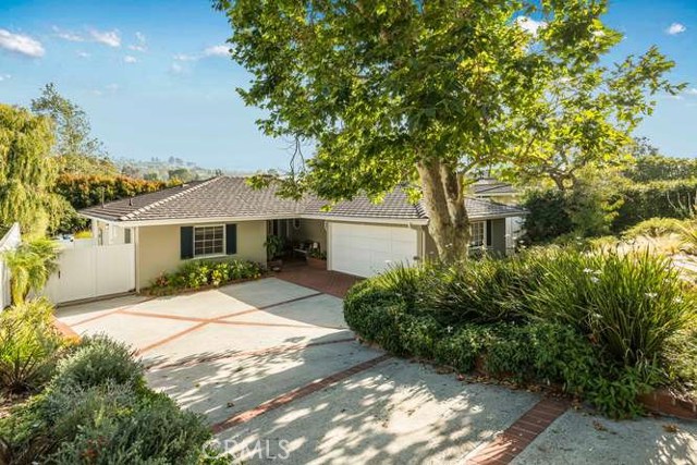 3428 Via Palomino, Palos Verdes Estates, California 90274, 4 Bedrooms Bedrooms, ,3 BathroomsBathrooms,Residential,Sold,Via Palomino,PV20140255