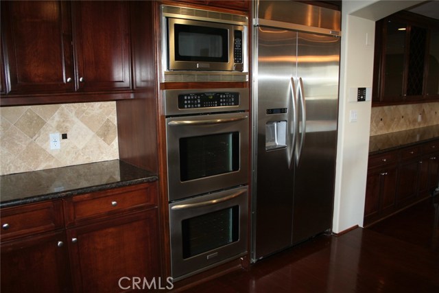 205 Irena Avenue, Redondo Beach, California 90277, 4 Bedrooms Bedrooms, ,3 BathroomsBathrooms,Residential,Sold,Irena,SB18231955