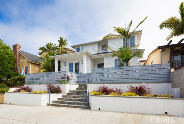 750 35th Street, Manhattan Beach, California 90266, 5 Bedrooms Bedrooms, ,4 BathroomsBathrooms,Residential,Sold,35th,SB18197262