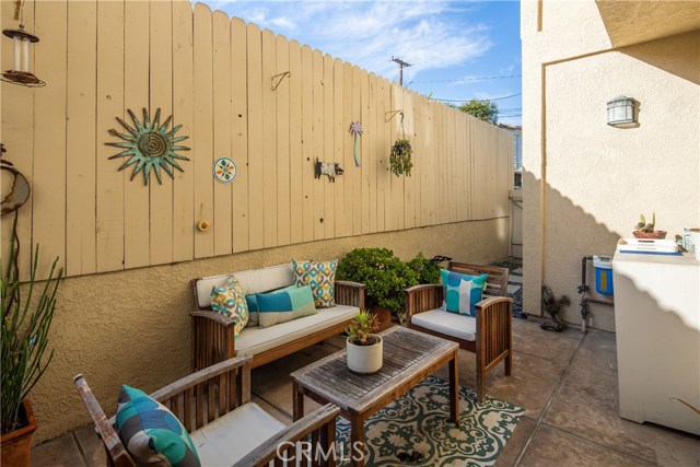 1904 Havemeyer Lane, Redondo Beach, California 90278, 3 Bedrooms Bedrooms, ,2 BathroomsBathrooms,Residential,Sold,Havemeyer,SB19002593