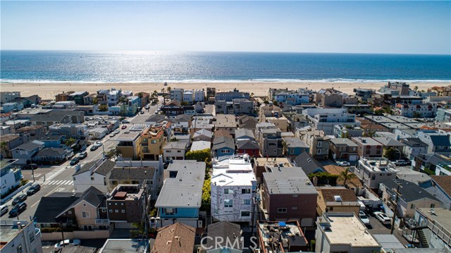 226 Manhattan Avenue, Hermosa Beach, California 90254, 2 Bedrooms Bedrooms, ,1 BathroomBathrooms,Residential,Sold,Manhattan,SB20027398