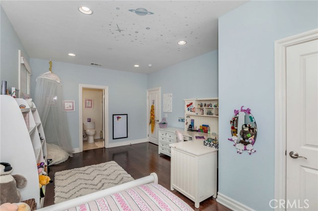 844 Avenue B, Redondo Beach, California 90277, 5 Bedrooms Bedrooms, ,5 BathroomsBathrooms,Residential,Sold,Avenue B,SB20039322