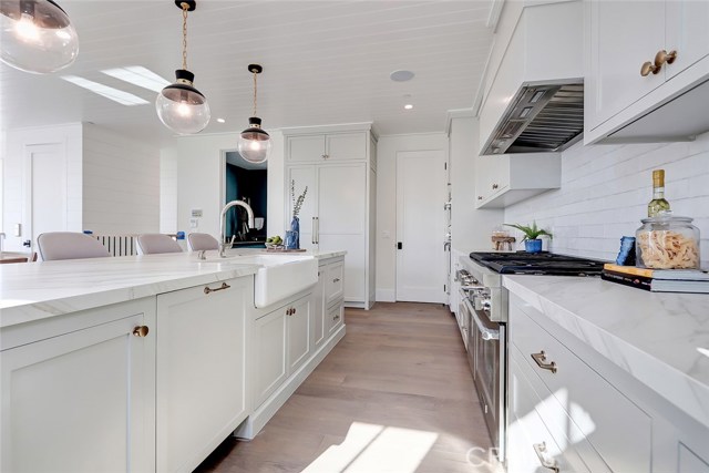 3516 Manhattan Avenue, Manhattan Beach, California 90266, 4 Bedrooms Bedrooms, ,3 BathroomsBathrooms,Residential,Sold,Manhattan,SB20011197