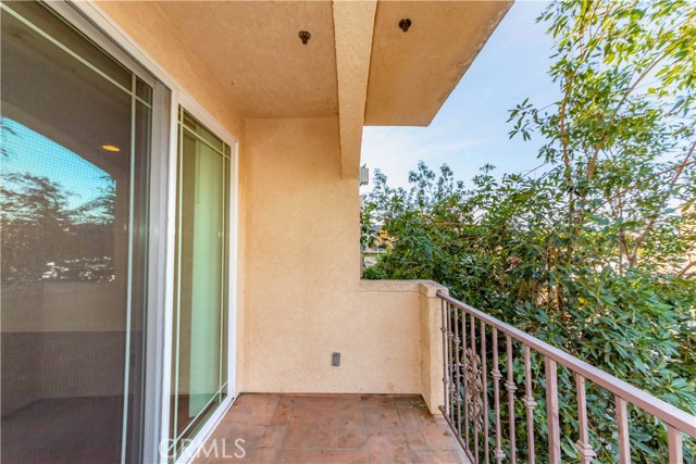 3 Bed Home for Sale in Los Angeles, California