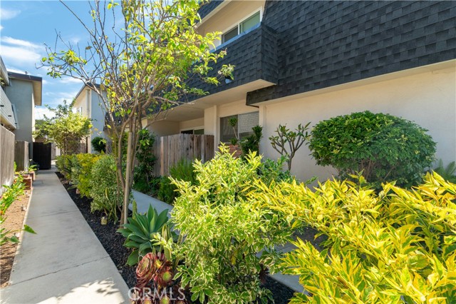 2604 Gates Avenue, Redondo Beach, California 90278, 3 Bedrooms Bedrooms, ,2 BathroomsBathrooms,Residential,Sold,Gates,SB21122281
