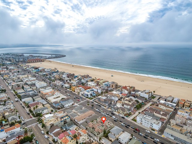 648 Hermosa Avenue, Hermosa Beach, California 90254, 3 Bedrooms Bedrooms, ,3 BathroomsBathrooms,Residential,Sold,Hermosa,SB19268751