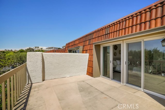 49 Cresta Verde Drive, Rolling Hills Estates, California 90274, 2 Bedrooms Bedrooms, ,2 BathroomsBathrooms,Residential,Sold,Cresta Verde,PW19177512