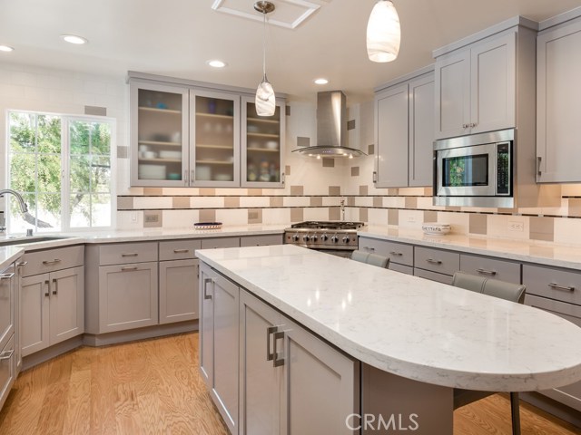 1112 Vincent Street, Redondo Beach, California 90277, 3 Bedrooms Bedrooms, ,2 BathroomsBathrooms,Residential,Sold,Vincent,SB19092691