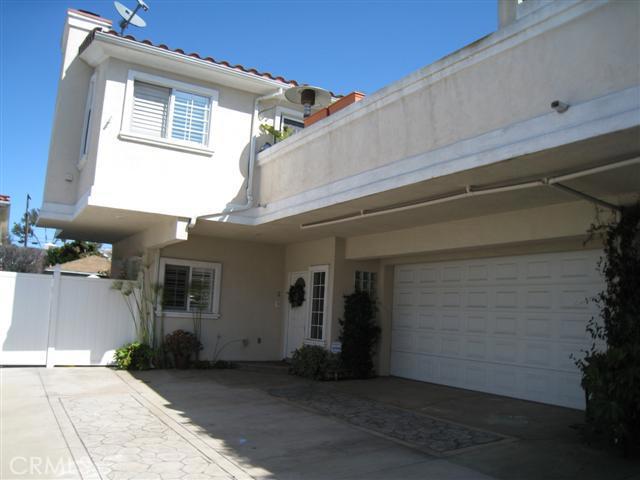 2719 Rockefeller Lane, Redondo Beach, California 90278, 3 Bedrooms Bedrooms, ,2 BathroomsBathrooms,Residential,Sold,Rockefeller,S10023687