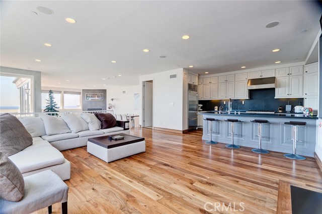 living room opens up to kitchen