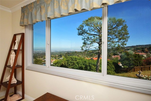 5048 Silver Arrow Drive, Rancho Palos Verdes, California 90275, 4 Bedrooms Bedrooms, ,1 BathroomBathrooms,Residential,Sold,Silver Arrow,PV17168509
