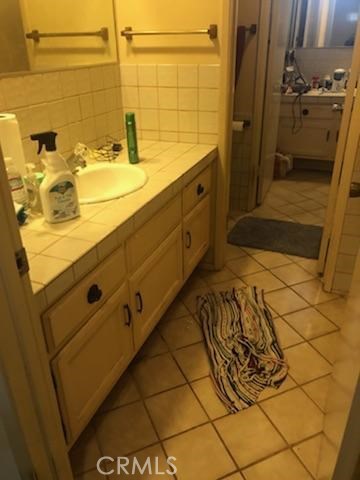 606 Faye Lane, Redondo Beach, California 90277, 5 Bedrooms Bedrooms, ,2 BathroomsBathrooms,Residential,Sold,Faye Lane,PW20205378