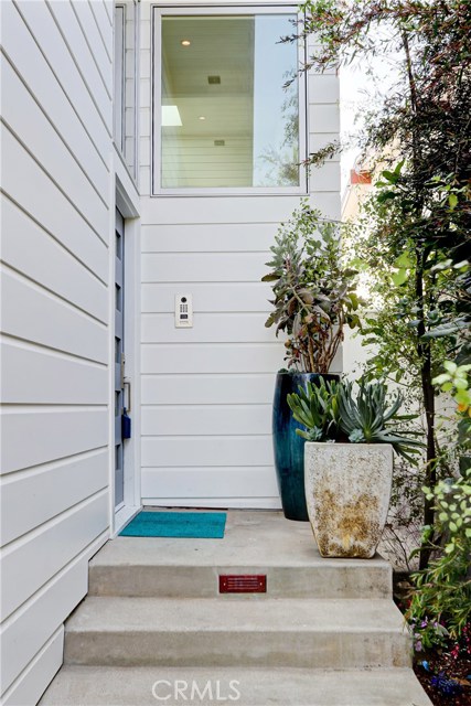 524 14th Street, Manhattan Beach, California 90266, 4 Bedrooms Bedrooms, ,3 BathroomsBathrooms,Residential,Sold,14th,SB19119459