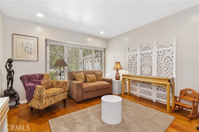 13 Country Meadow, Rolling Hills Estates, California 90274, 4 Bedrooms Bedrooms, ,2 BathroomsBathrooms,Residential,Sold,Country Meadow,PV20197818