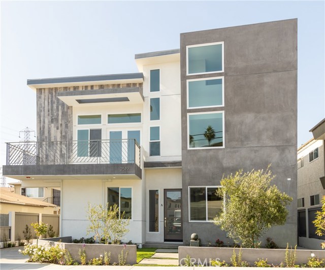 STREET VIEW OF UNITS