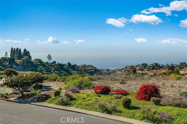 7 Ocean Crest Court, Rancho Palos Verdes, California 90275, 2 Bedrooms Bedrooms, ,1 BathroomBathrooms,Residential,Sold,Ocean Crest,PV19245113