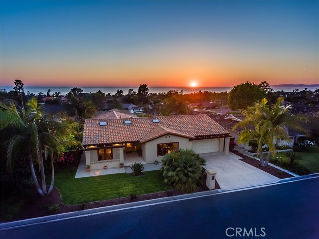2631 Via Carrillo, Palos Verdes Estates, California 90274, 3 Bedrooms Bedrooms, ,2 BathroomsBathrooms,Residential,Sold,Via Carrillo,PV17093733