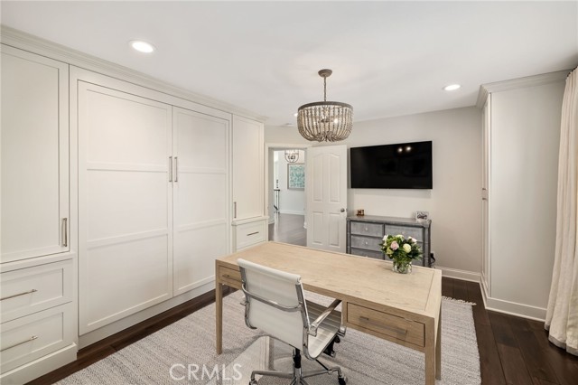 2200 Elm Avenue, Manhattan Beach, California 90266, 4 Bedrooms Bedrooms, ,3 BathroomsBathrooms,Residential,Sold,Elm,SB21076957