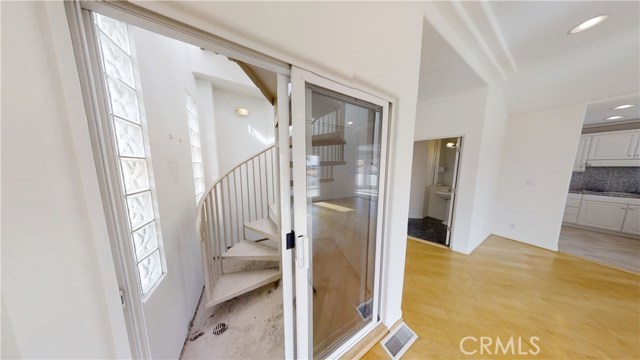 625 Lucia Avenue, Redondo Beach, California 90277, 3 Bedrooms Bedrooms, ,2 BathroomsBathrooms,Residential,Sold,Lucia,SB20075616