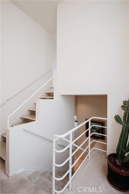 116 26th Street, Manhattan Beach, California 90266, 2 Bedrooms Bedrooms, ,2 BathroomsBathrooms,Residential,Sold,26th,SB21017134